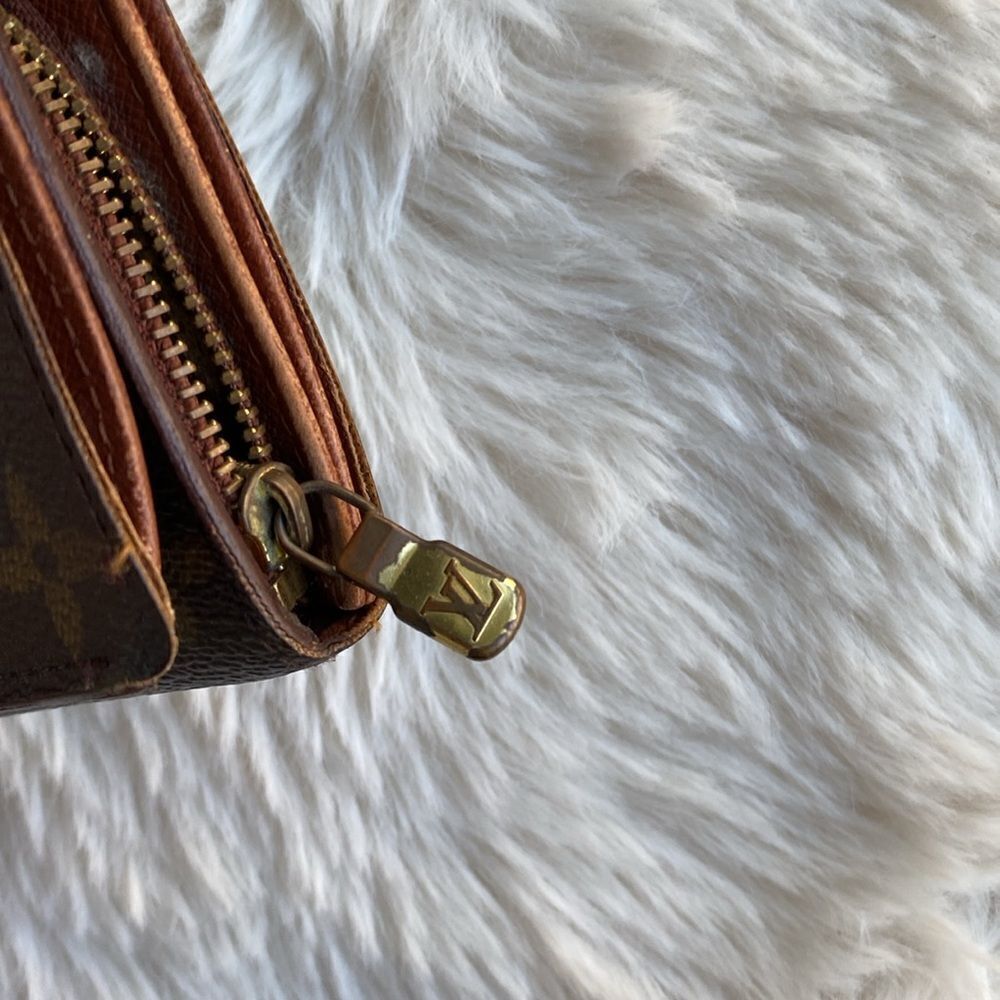 LOUIS VUITTON Monogram Bifold Snap Wallet - Picture 6 of 12